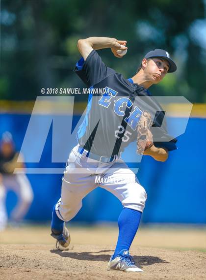 Thumbnail 1 in El Camino Real vs Roosevelt photogallery.