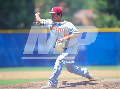 Thumbnail 1 in El Camino Real vs Roosevelt photogallery.