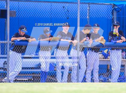 Thumbnail 2 in El Camino Real vs Roosevelt photogallery.