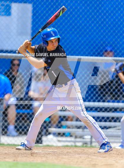 Thumbnail 3 in El Camino Real vs Roosevelt photogallery.
