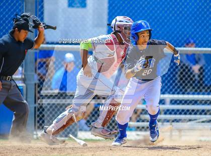 Thumbnail 3 in El Camino Real vs Roosevelt photogallery.