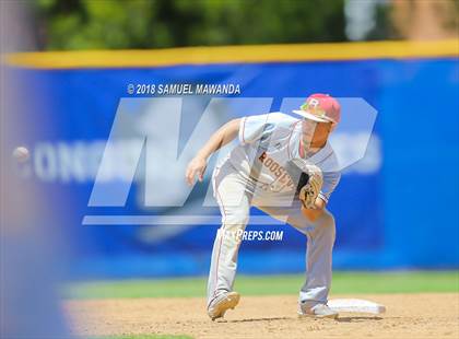 Thumbnail 2 in El Camino Real vs Roosevelt photogallery.