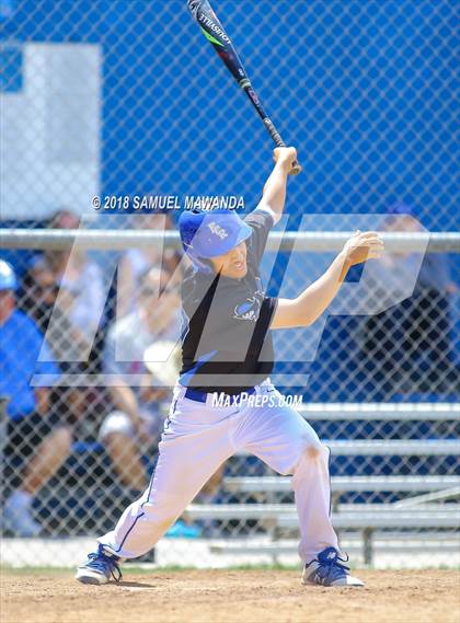Thumbnail 2 in El Camino Real vs Roosevelt photogallery.
