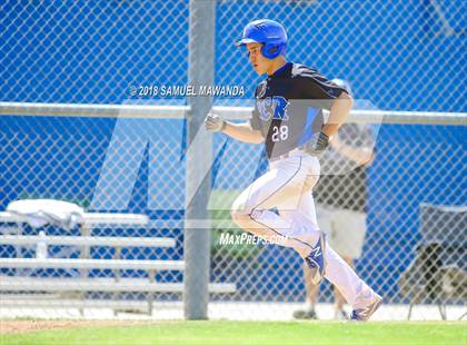 Thumbnail 1 in El Camino Real vs Roosevelt photogallery.