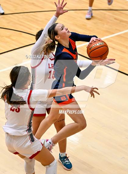Thumbnail 1 in Brandeis @ Lee photogallery.