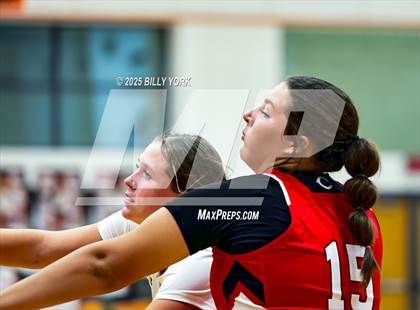 Thumbnail 3 in Grand Saline vs Campbell photogallery.