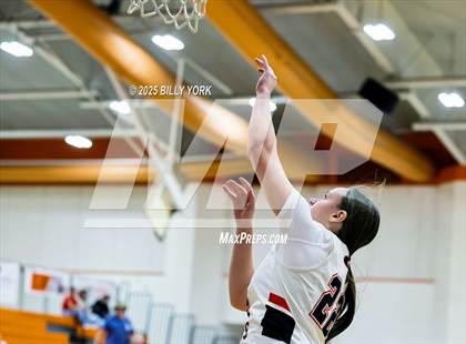Thumbnail 3 in Grand Saline vs Campbell photogallery.