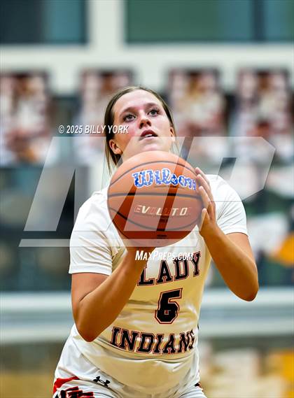 Thumbnail 3 in Grand Saline vs Campbell photogallery.