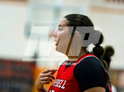 Thumbnail 3 in Grand Saline vs Campbell photogallery.