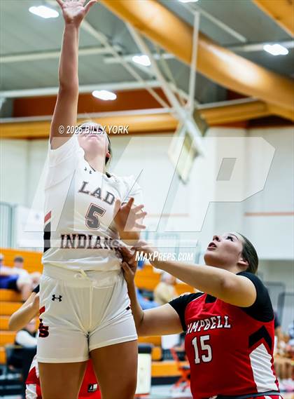 Thumbnail 1 in Grand Saline vs Campbell photogallery.
