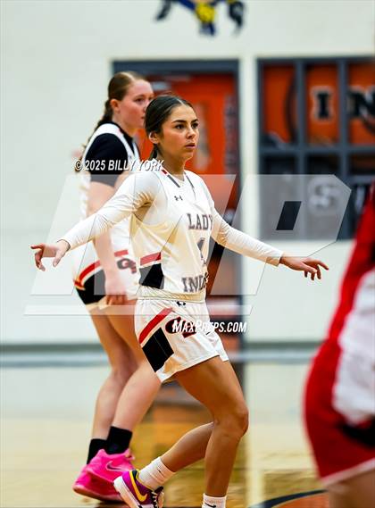 Thumbnail 2 in Grand Saline vs Campbell photogallery.