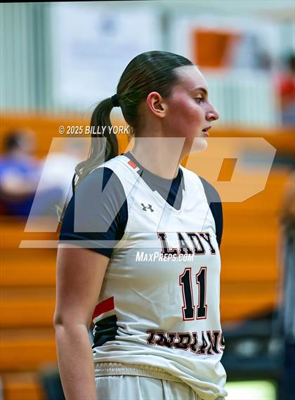 Thumbnail 1 in Grand Saline vs Campbell photogallery.