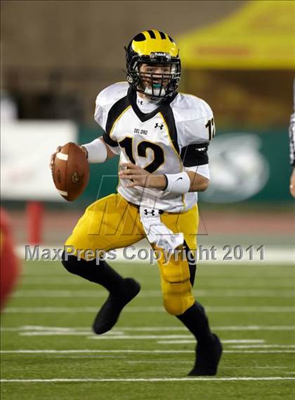 Thumbnail 3 in Del Oro vs. Oakdale (CIF SJS D3 Final) photogallery.