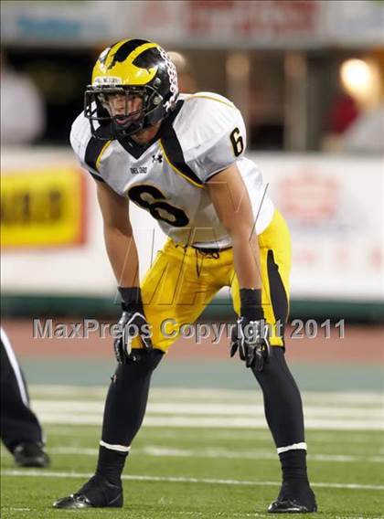 Thumbnail 2 in Del Oro vs. Oakdale (CIF SJS D3 Final) photogallery.