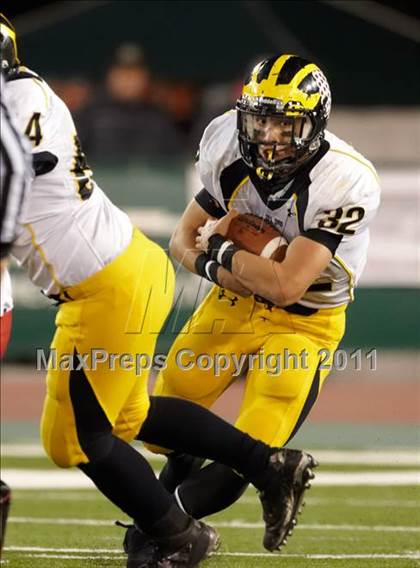 Thumbnail 2 in Del Oro vs. Oakdale (CIF SJS D3 Final) photogallery.