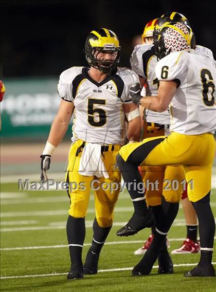 Thumbnail 2 in Del Oro vs. Oakdale (CIF SJS D3 Final) photogallery.