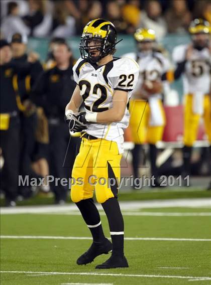 Thumbnail 2 in Del Oro vs. Oakdale (CIF SJS D3 Final) photogallery.