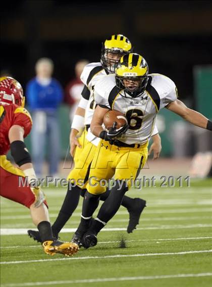 Thumbnail 2 in Del Oro vs. Oakdale (CIF SJS D3 Final) photogallery.