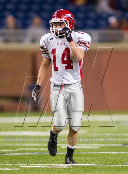 Thumbnail 2 in Ithaca vs Clinton (MHSAA Division 6 Final) photogallery.