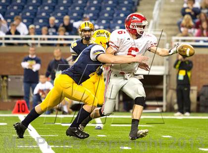 Thumbnail 1 in Ithaca vs Clinton (MHSAA Division 6 Final) photogallery.