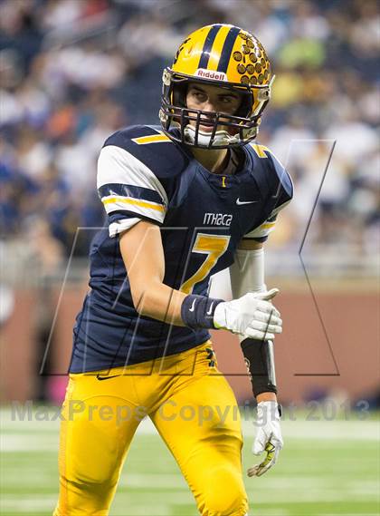 Thumbnail 2 in Ithaca vs Clinton (MHSAA Division 6 Final) photogallery.