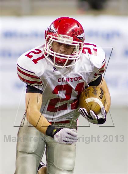 Thumbnail 1 in Ithaca vs Clinton (MHSAA Division 6 Final) photogallery.