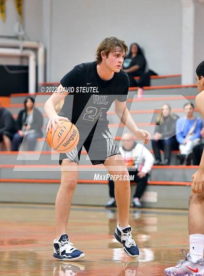Thumbnail 3 in Vista del Lago vs. Patterson (Tiger Classic) photogallery.