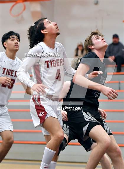 Thumbnail 3 in Vista del Lago vs. Patterson (Tiger Classic) photogallery.