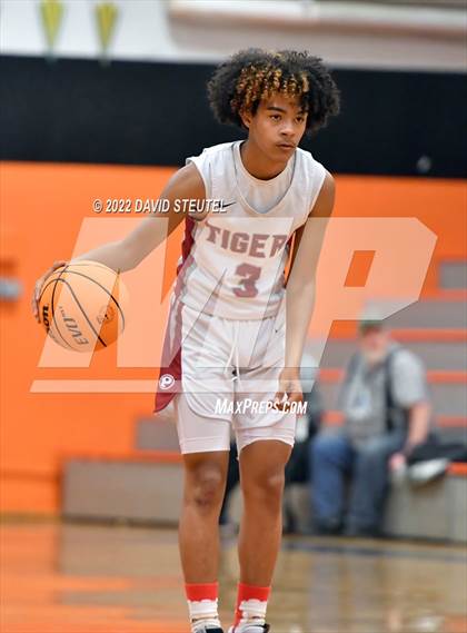 Thumbnail 3 in Vista del Lago vs. Patterson (Tiger Classic) photogallery.