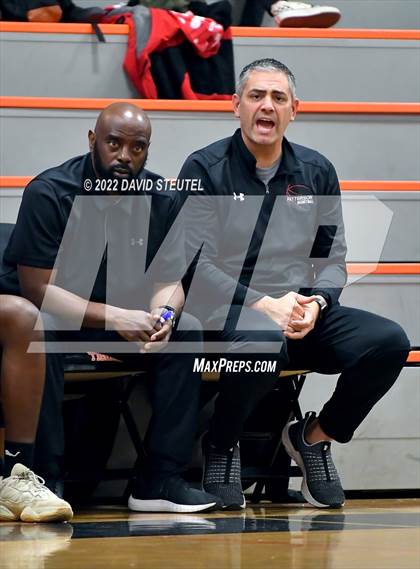 Thumbnail 2 in Vista del Lago vs. Patterson (Tiger Classic) photogallery.