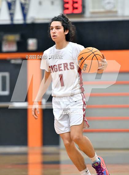 Thumbnail 3 in Vista del Lago vs. Patterson (Tiger Classic) photogallery.