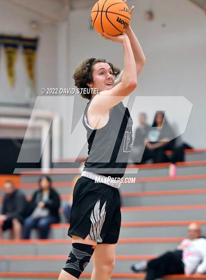 Thumbnail 2 in Vista del Lago vs. Patterson (Tiger Classic) photogallery.