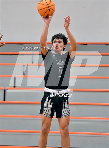 Thumbnail 3 in Vista del Lago vs. Patterson (Tiger Classic) photogallery.