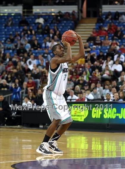 Thumbnail 3 in Jesuit vs. Sheldon (CIF SJS D1 Final) photogallery.