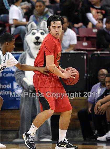 Thumbnail 3 in Jesuit vs. Sheldon (CIF SJS D1 Final) photogallery.