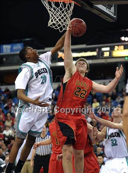 Thumbnail 2 in Jesuit vs. Sheldon (CIF SJS D1 Final) photogallery.