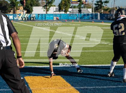 Thumbnail 3 in Santee vs. Hawkins (CIF LACS Division lll Final) photogallery.