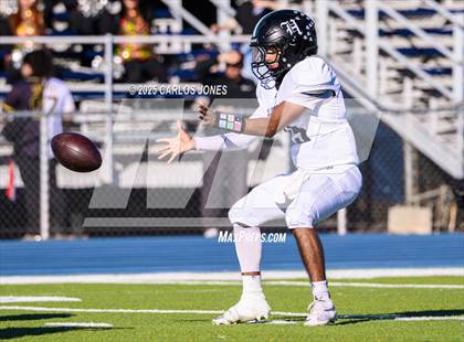 Thumbnail 3 in Santee vs. Hawkins (CIF LACS Division lll Final) photogallery.