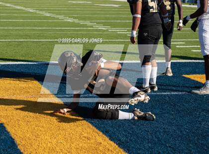 Thumbnail 1 in Santee vs. Hawkins (CIF LACS Division lll Final) photogallery.