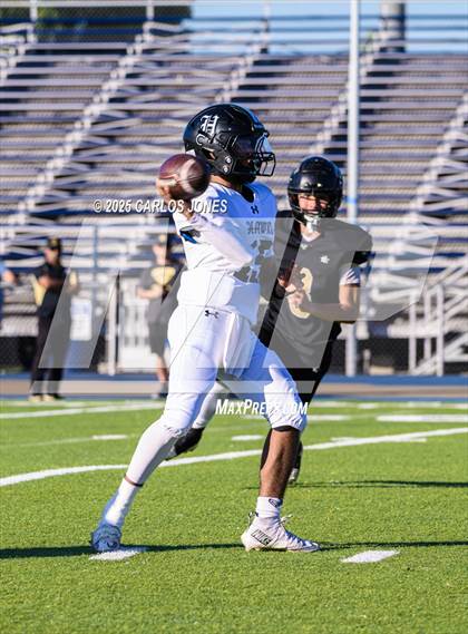 Thumbnail 3 in Santee vs. Hawkins (CIF LACS Division lll Final) photogallery.