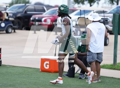 Thumbnail 1 in DeSoto vs Anderson (Texas 7 on 7 State Tournament) photogallery.