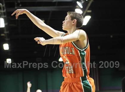 Thumbnail 1 in Shelby vs. East Lincoln (NCHSAA 2A West Final) photogallery.