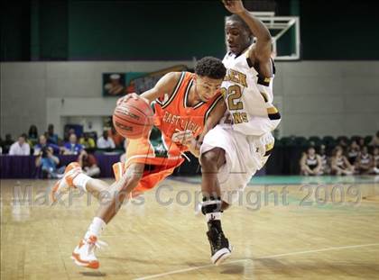 Thumbnail 2 in Shelby vs. East Lincoln (NCHSAA 2A West Final) photogallery.