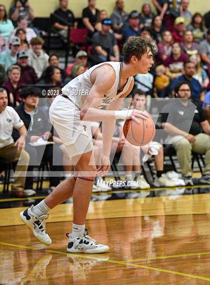 Thumbnail 3 in Milano vs Flatonia (UIL 2A Reg IV Quarterfinal) photogallery.
