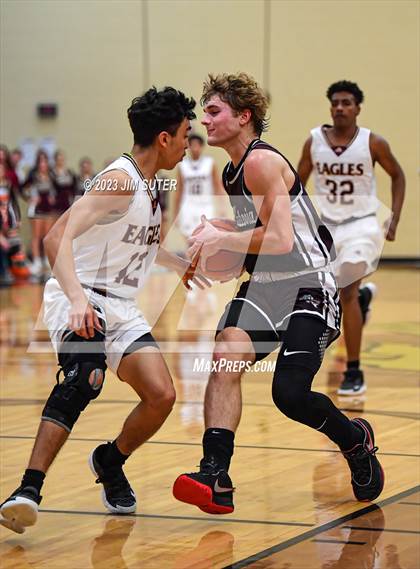 Thumbnail 2 in Milano vs Flatonia (UIL 2A Reg IV Quarterfinal) photogallery.