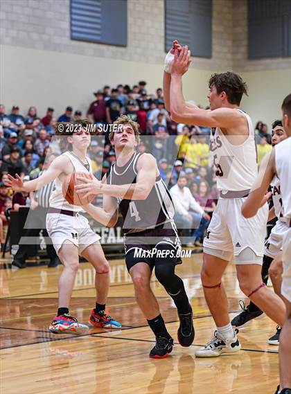 Thumbnail 3 in Milano vs Flatonia (UIL 2A Reg IV Quarterfinal) photogallery.