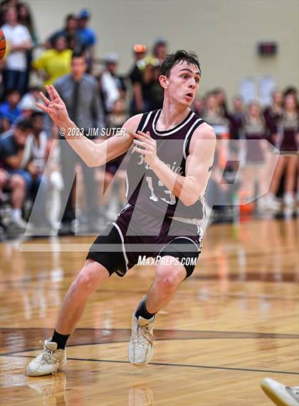 Thumbnail 3 in Milano vs Flatonia (UIL 2A Reg IV Quarterfinal) photogallery.