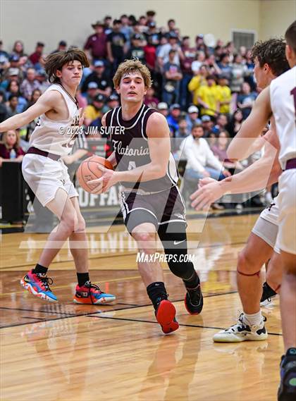 Thumbnail 2 in Milano vs Flatonia (UIL 2A Reg IV Quarterfinal) photogallery.