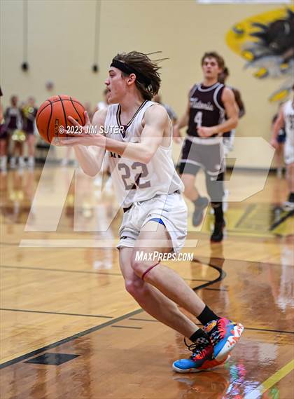 Thumbnail 2 in Milano vs Flatonia (UIL 2A Reg IV Quarterfinal) photogallery.