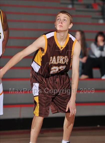 Thumbnail 1 in Xaverian vs Parker (MaxPreps Holiday Classic) photogallery.